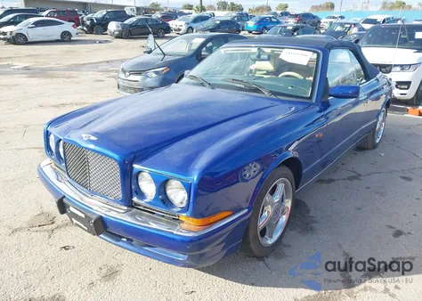 1999 Bentley Azure z USA, uszkodzony, nr VIN SCBZK25E2XCX61724